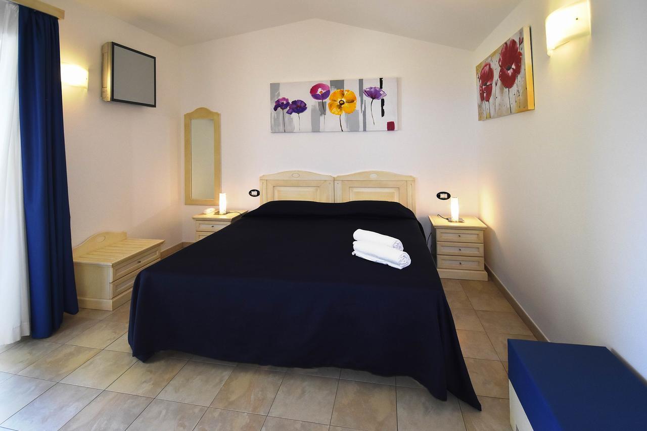 Hotel Ristorante Il Vascello Costa Rei Eksteriør billede