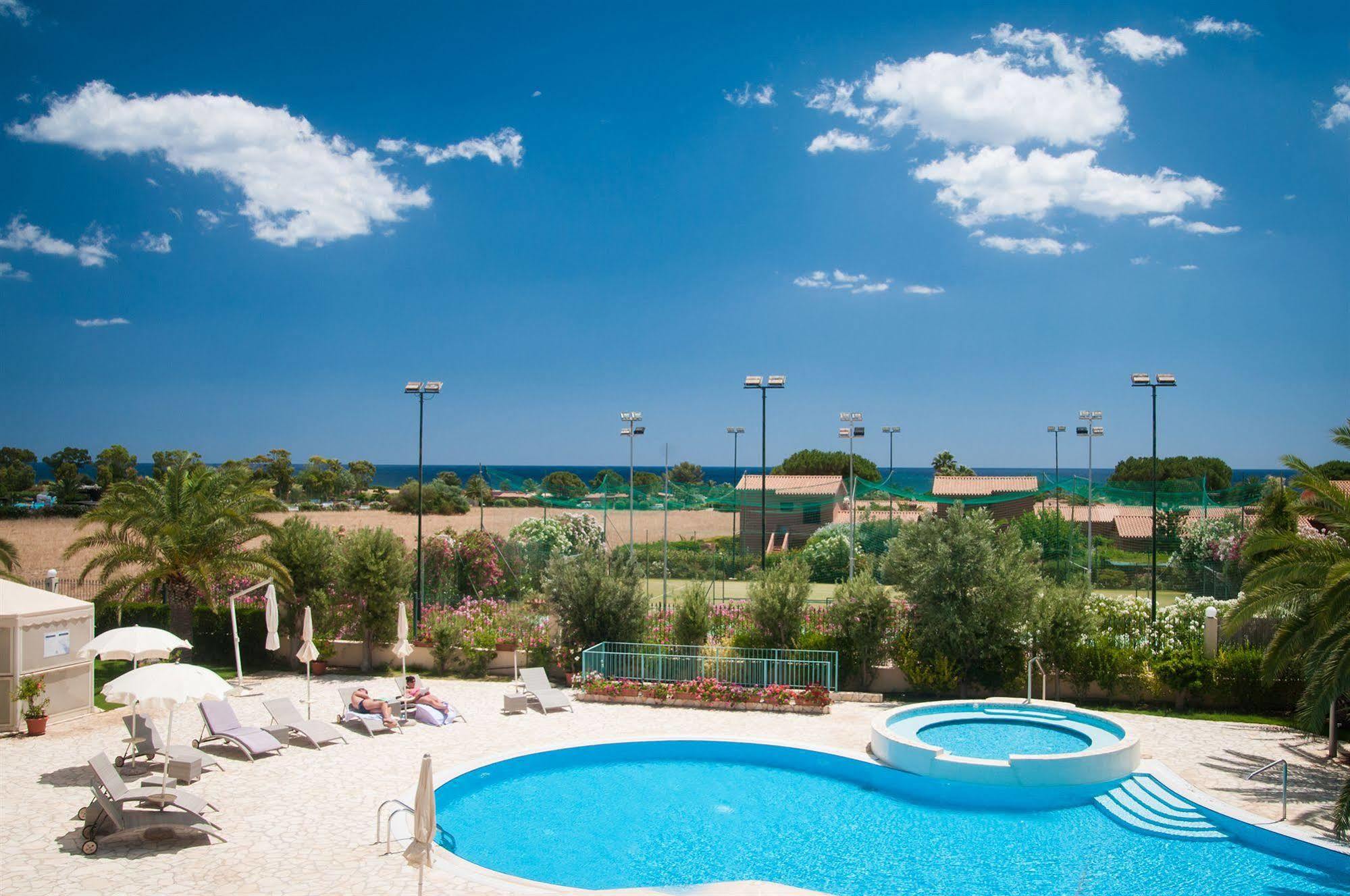 Hotel Ristorante Il Vascello Costa Rei Eksteriør billede